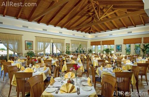 Pilot Beach Hotel 30